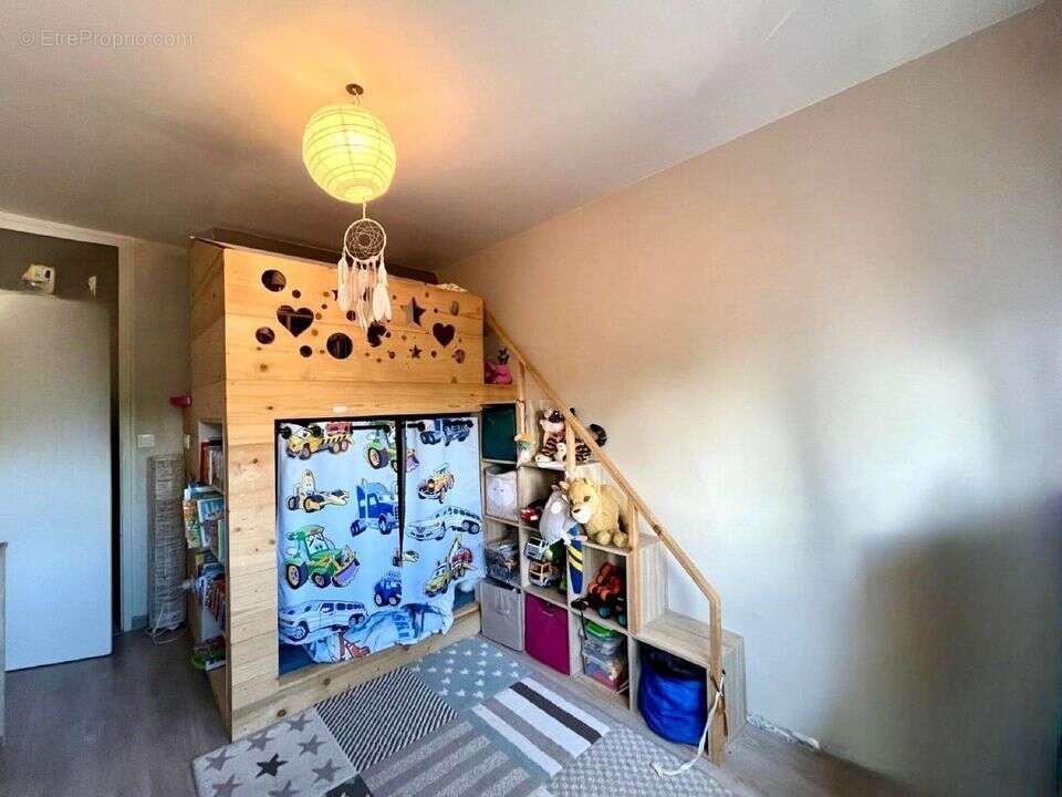 Appartement 71 m² à La Roche-Sur-Foron  - photo 18