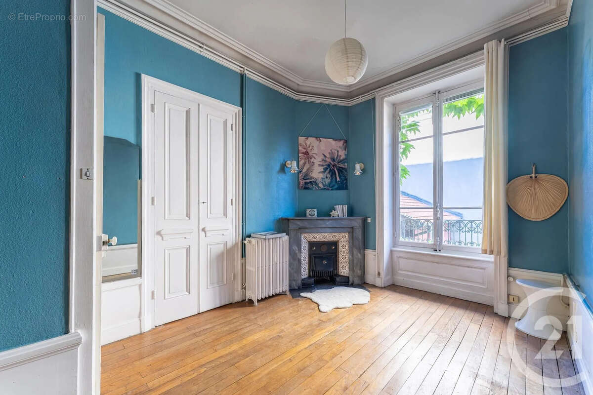 Appartement à VILLEURBANNE