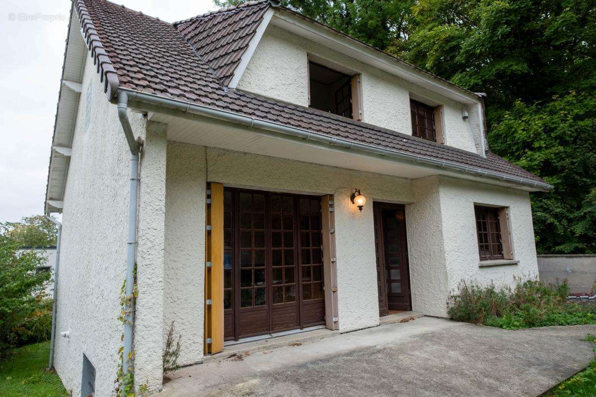 Maison à RIS-ORANGIS