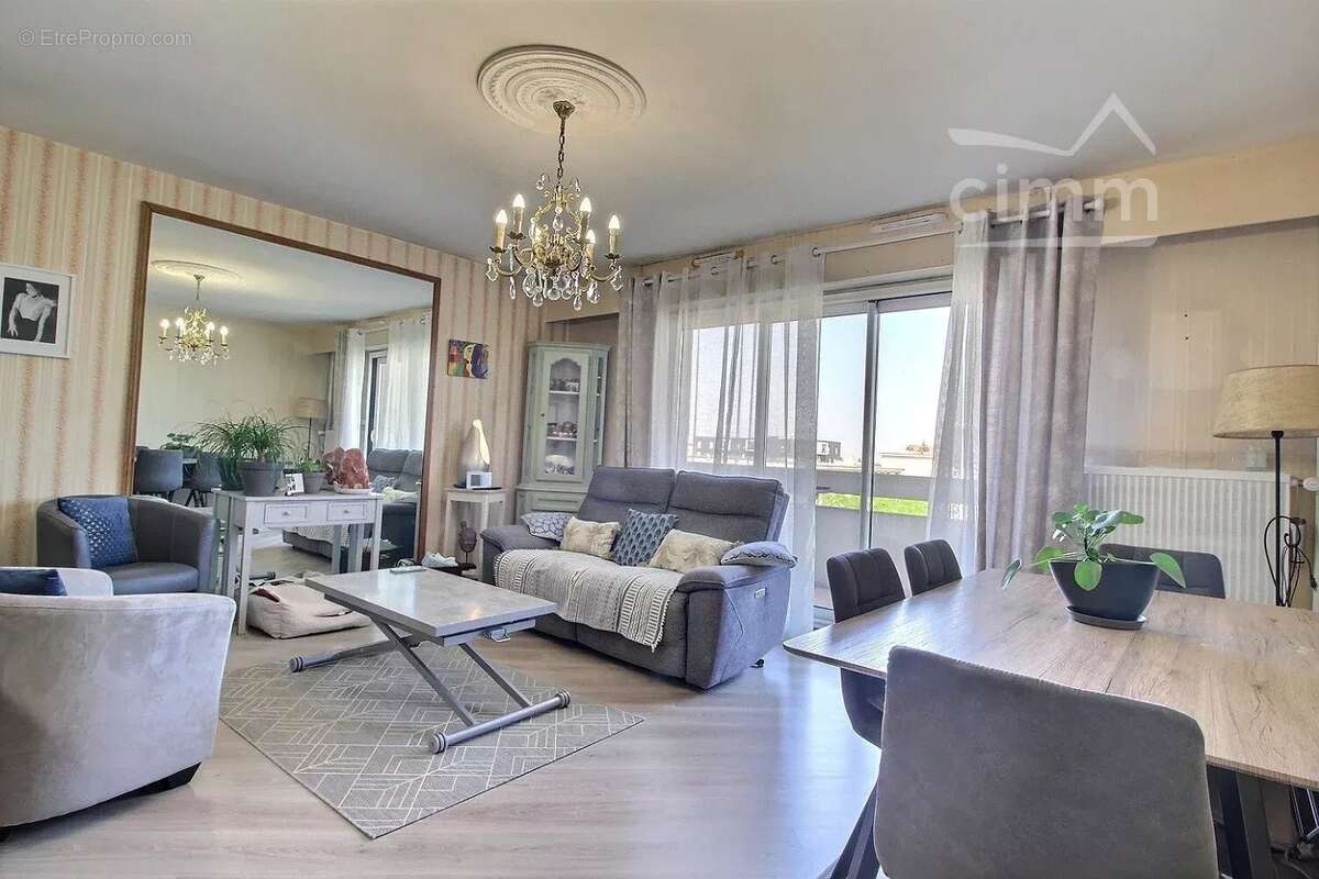 Appartement à JOUE-LES-TOURS