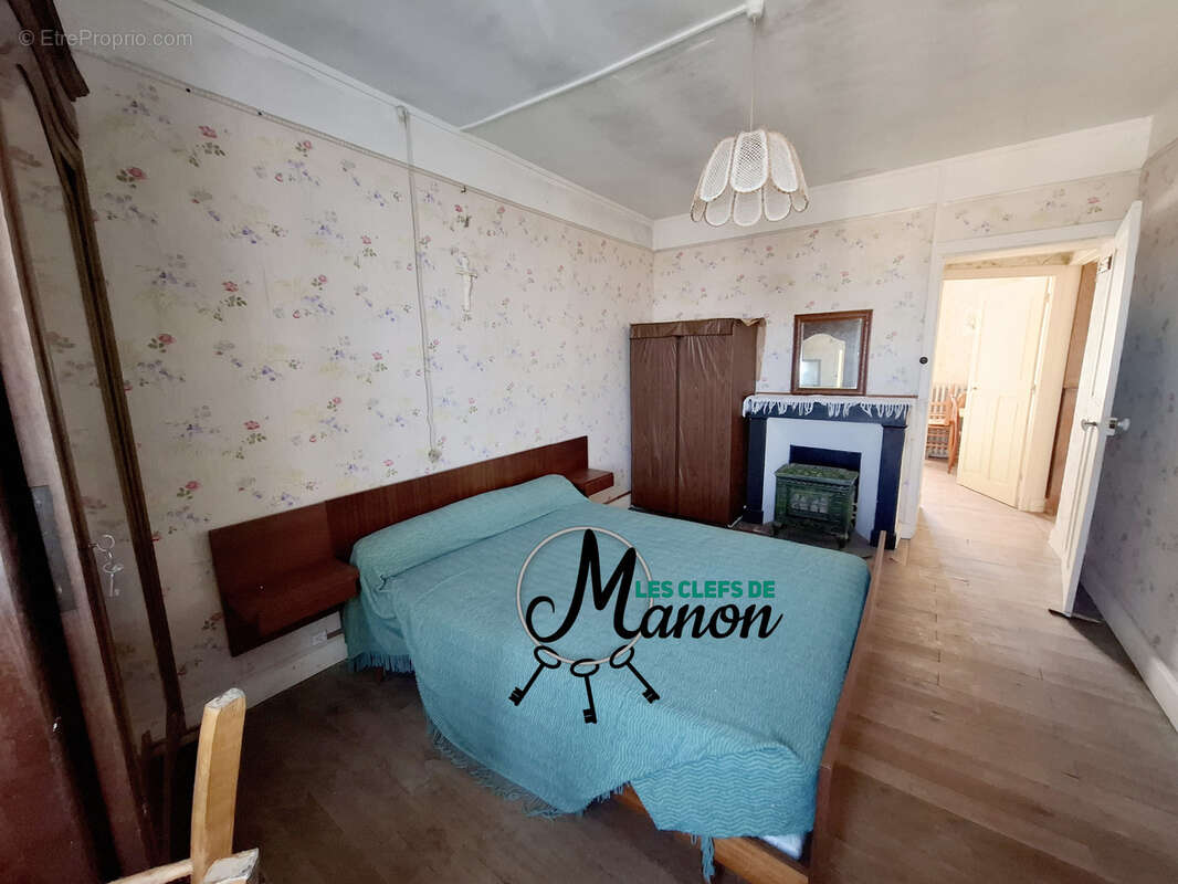 Maison à BESSINES-SUR-GARTEMPE