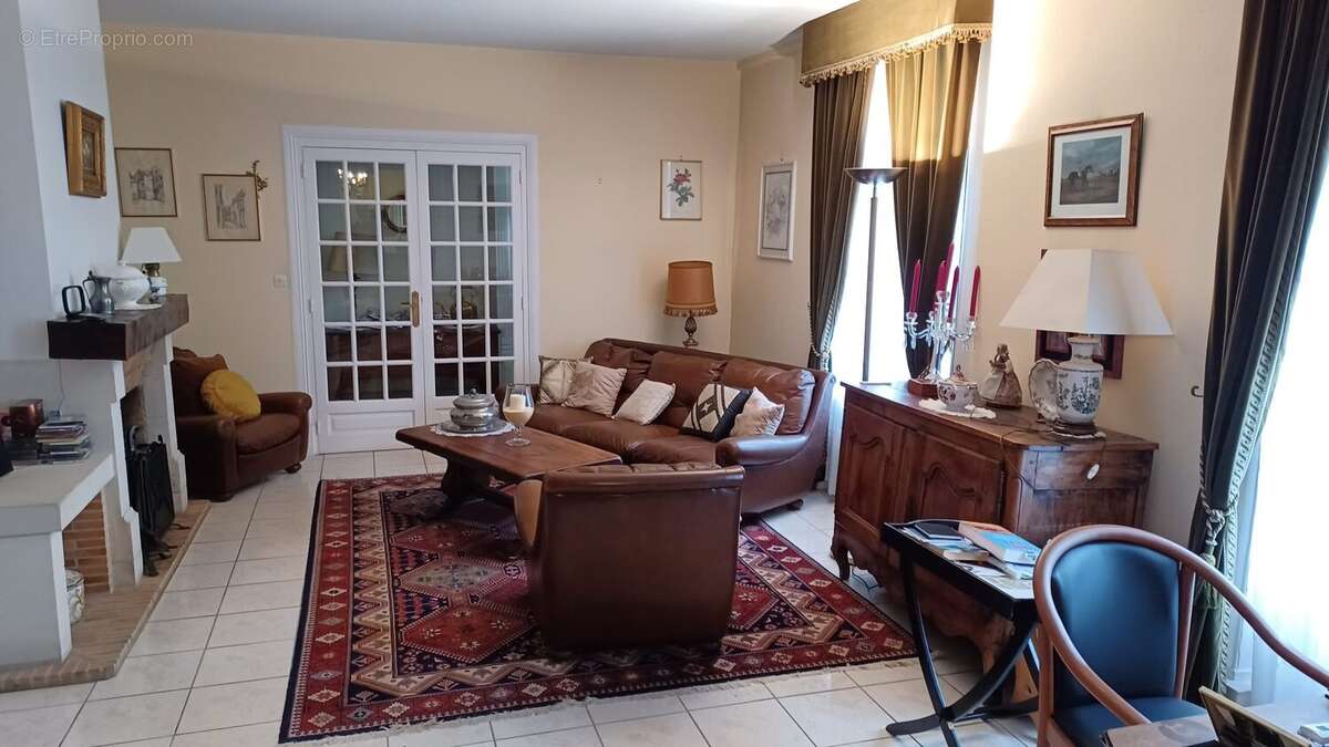 Maison 177 m² à Amboise  - photo 8