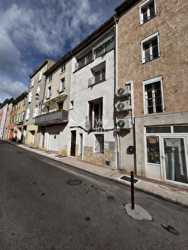 Appartement à GONFARON