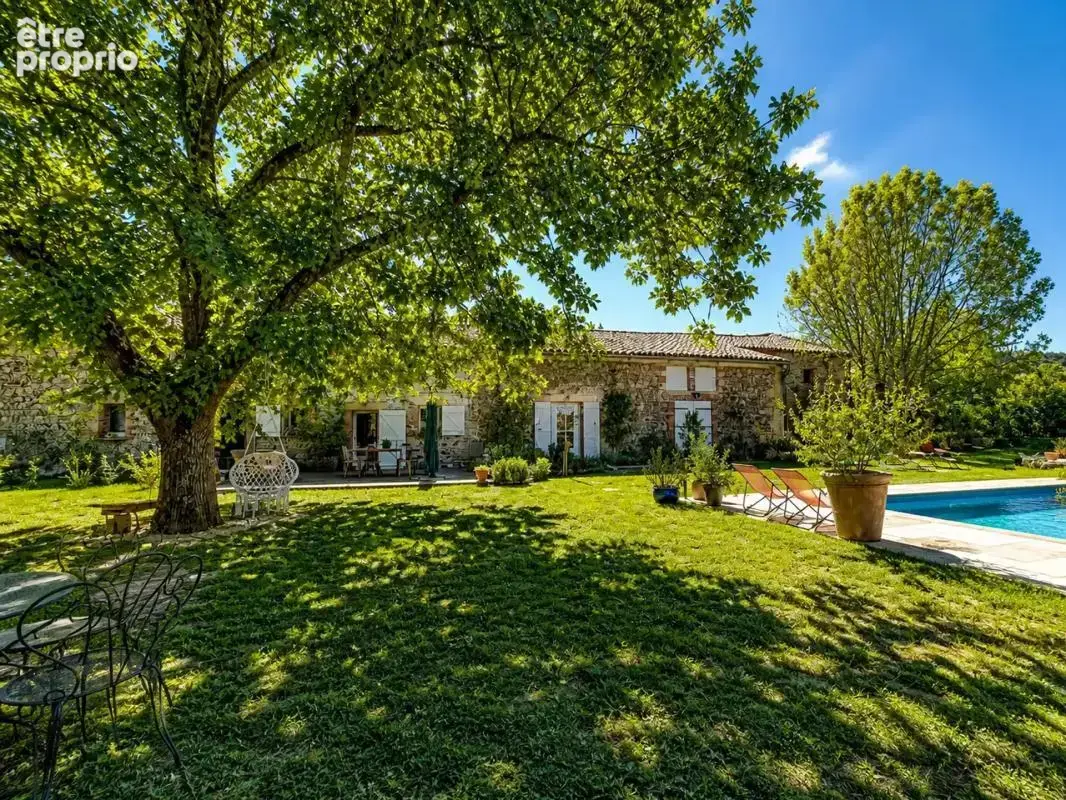 Une demeure d’exception, 340 m² de caractere, parc arbore - photo 17