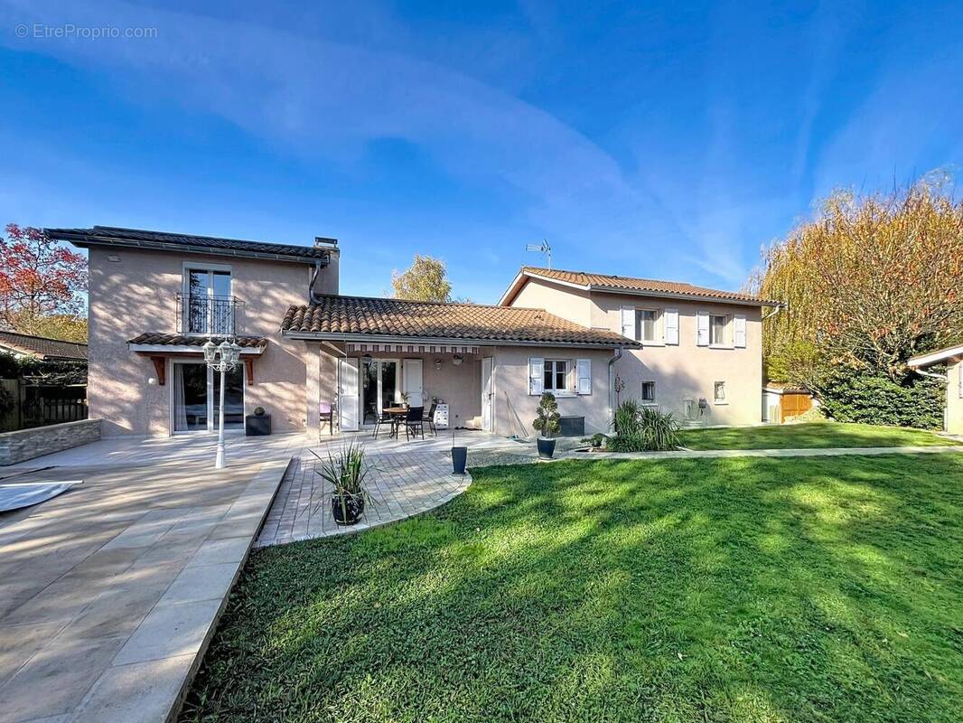 Photo 1 - Maison à CHATILLON-SUR-CHALARONNE