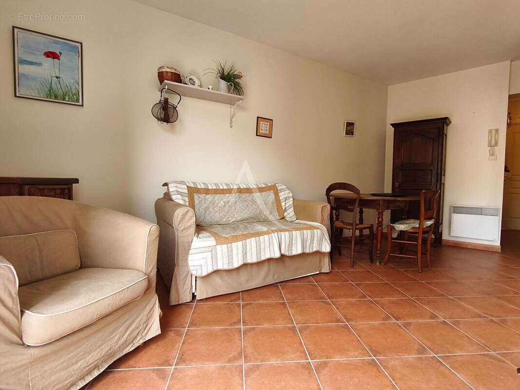 Appartement à MONTREDON-DES-CORBIERES