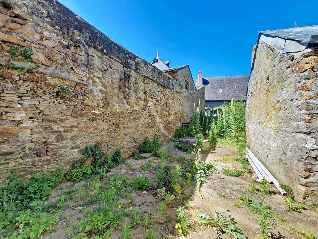 Maison de bourg à chambellay - photo 9