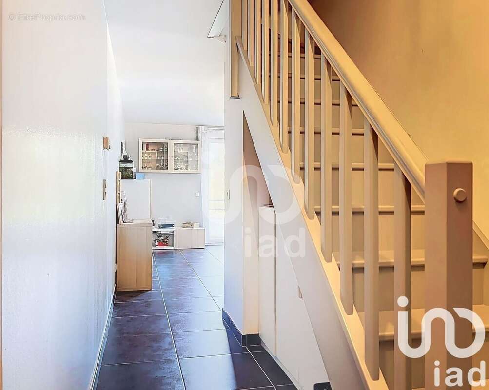 Photo 2 - Appartement à BEYNES