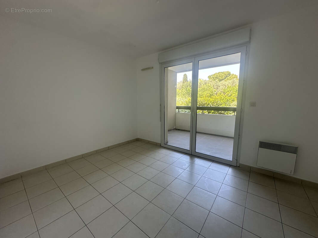 Appartement à MARSEILLE-14E