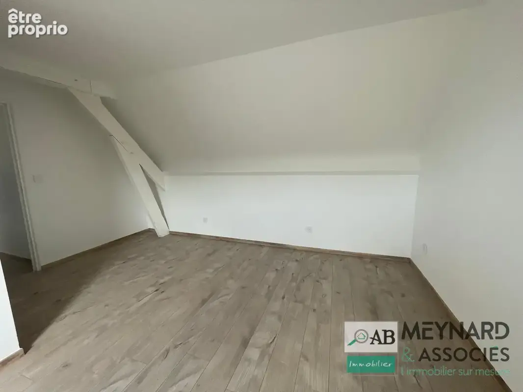 Maison indépendante à vendre - 3 chambres- sous-sol - garage-jardin 515m2 - photo 8