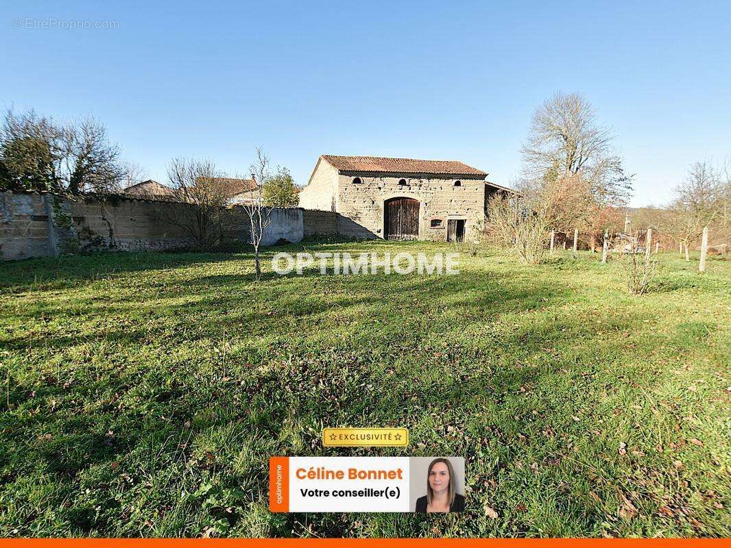 Maison + dépendances + terrain - photo 2