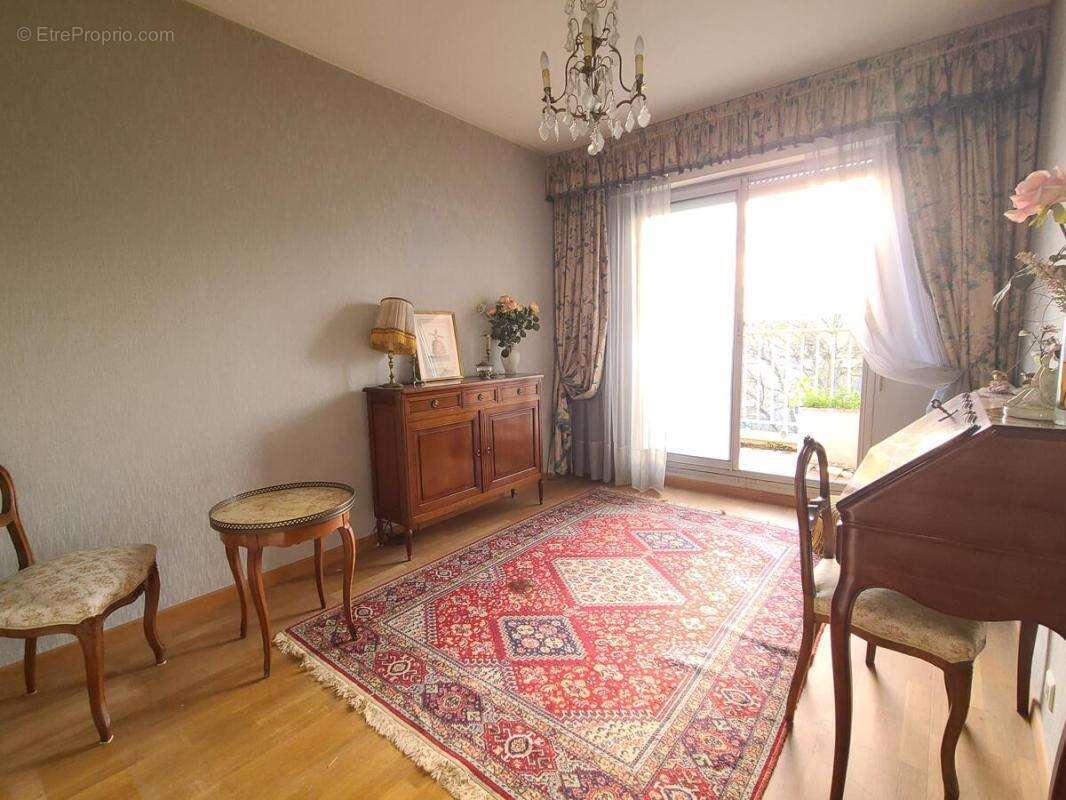 Appartement à PUTEAUX