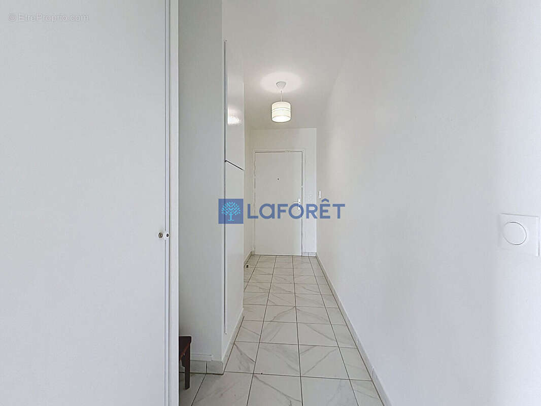 Appartement à TIGERY