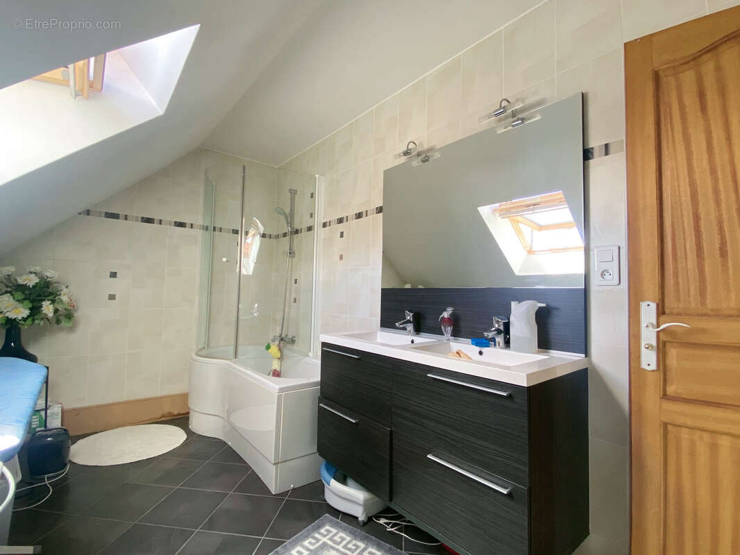 Maison à NOGENT-LE-ROI