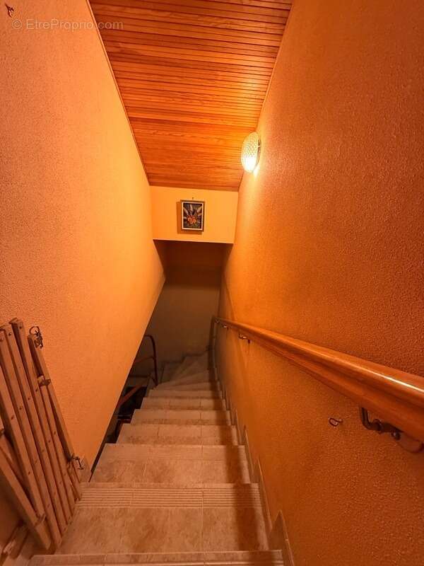 EN EXCLUSIVITE ! Pavillon de 114m², sur sous sol,  terrain de 956m2 180 000 € - photo 31