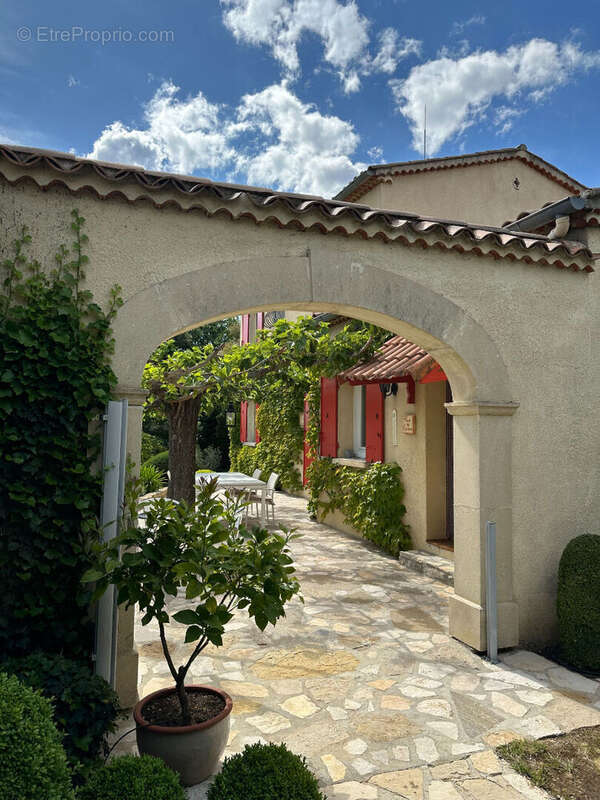 Villa 6 pièce(s) 120 m2 - photo 5