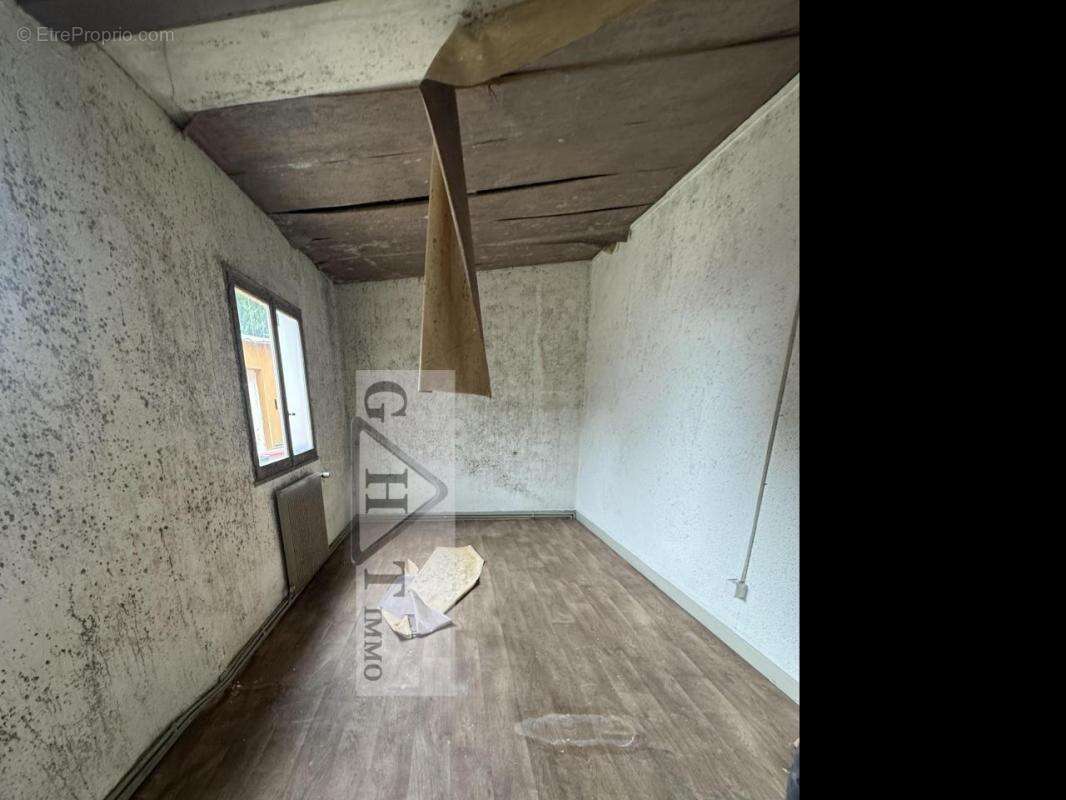 Appartement à IVRY-SUR-SEINE