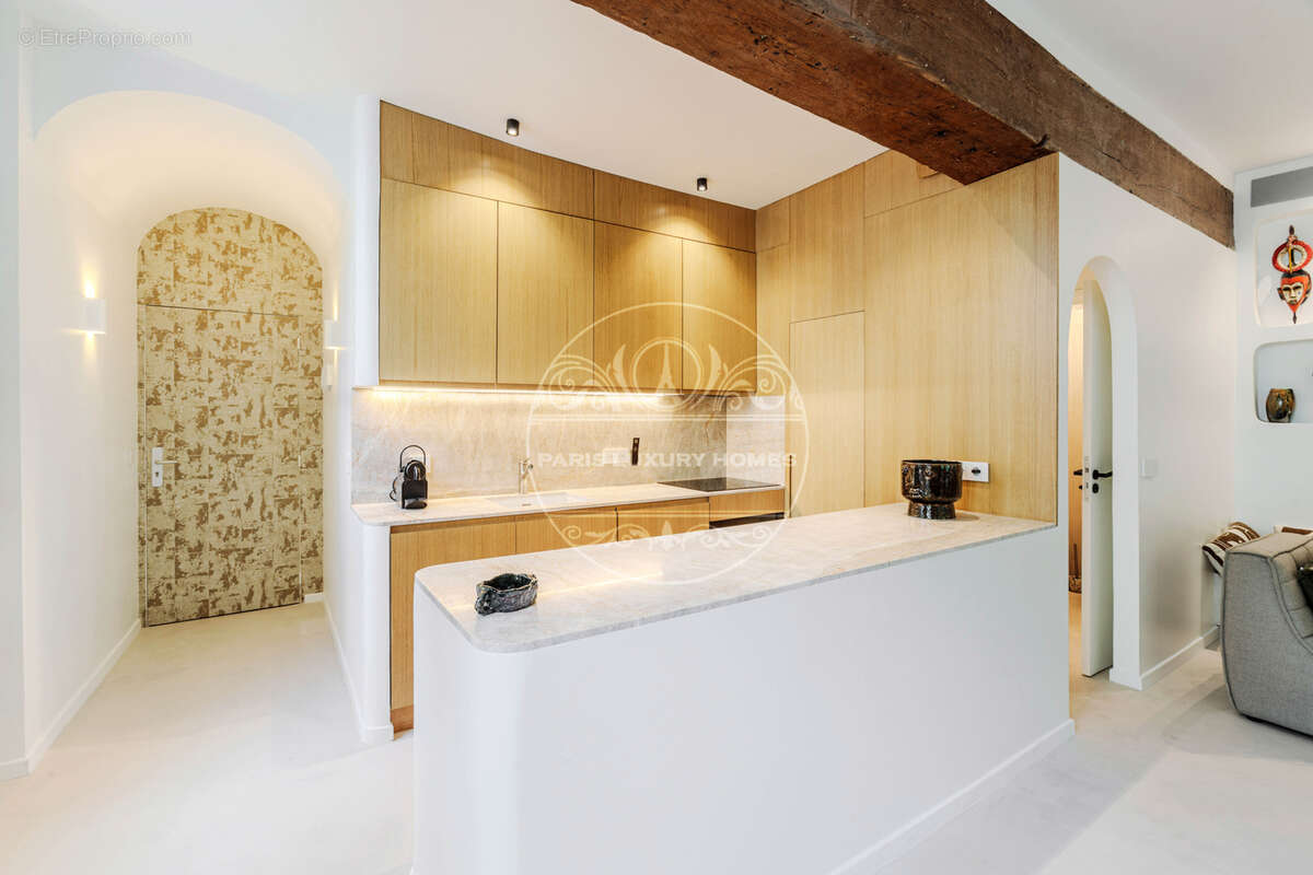 Appartement à PARIS-6E