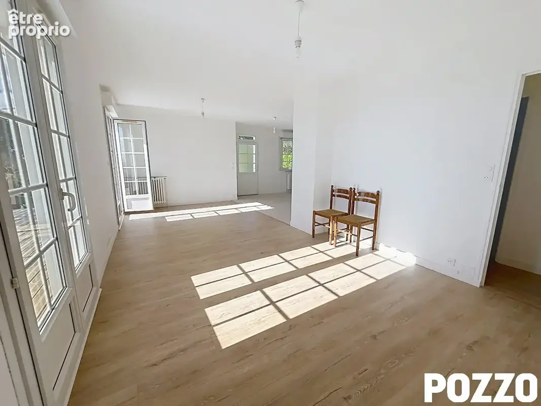 A VENDRE Maison Mortain Bocage 4 pièce(s) 83 m2 - photo 9