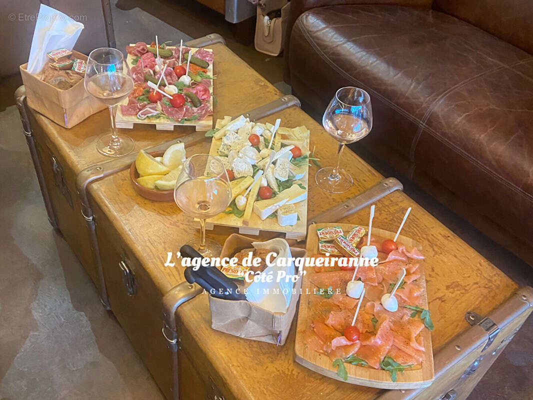 Commerce à BORMES-LES-MIMOSAS