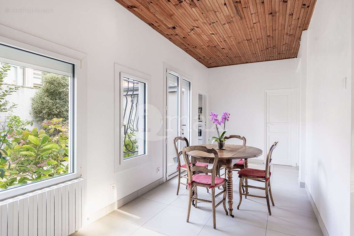 Maison à ASNIERES-SUR-SEINE