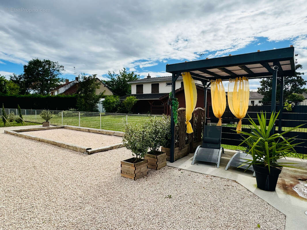 Maison à SAINT-GERMAIN-DU-PLAIN