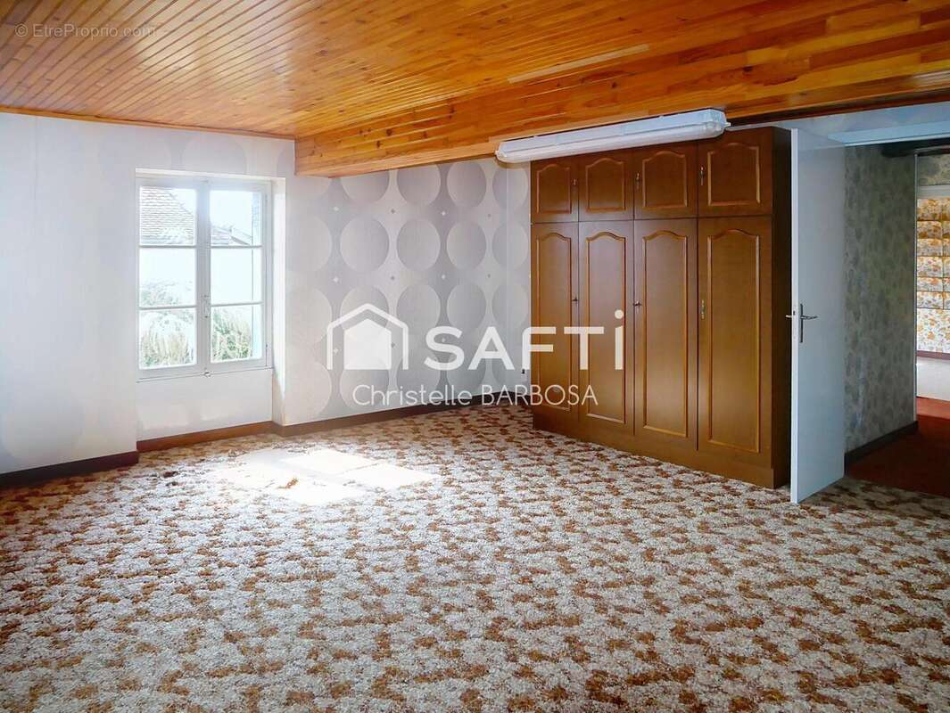 Photo 8 - Maison à VEZERONCE-CURTIN