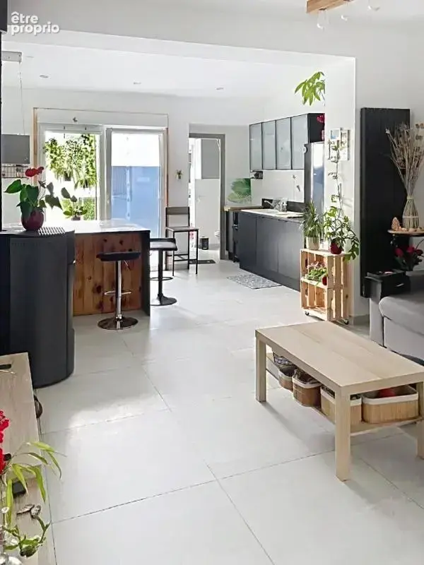 Maison à PETITE-FORET