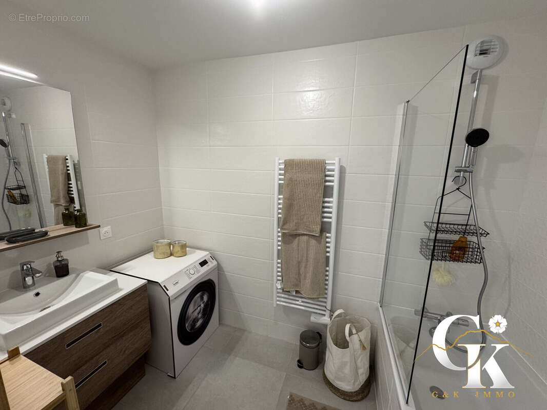 Appartement à LA TRONCHE