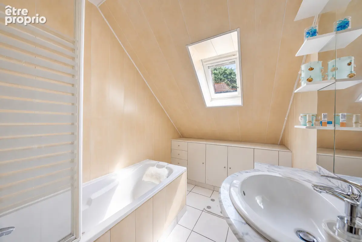 Maison - Longs Champs - photo 12