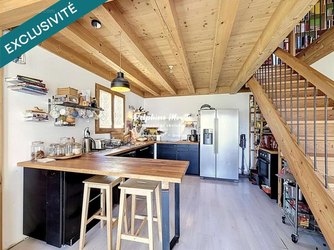 Maison 189 m² à Arvieux  - photo 2