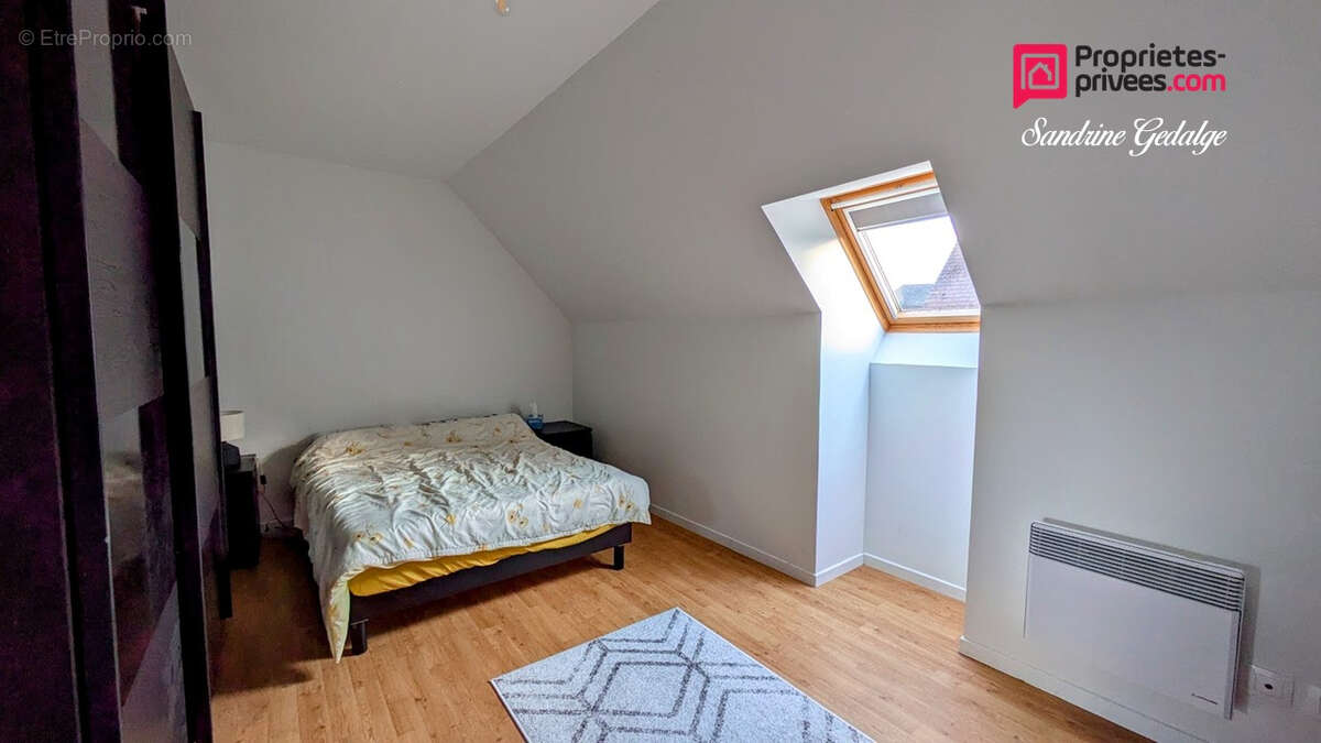 Maison à ONS-EN-BRAY