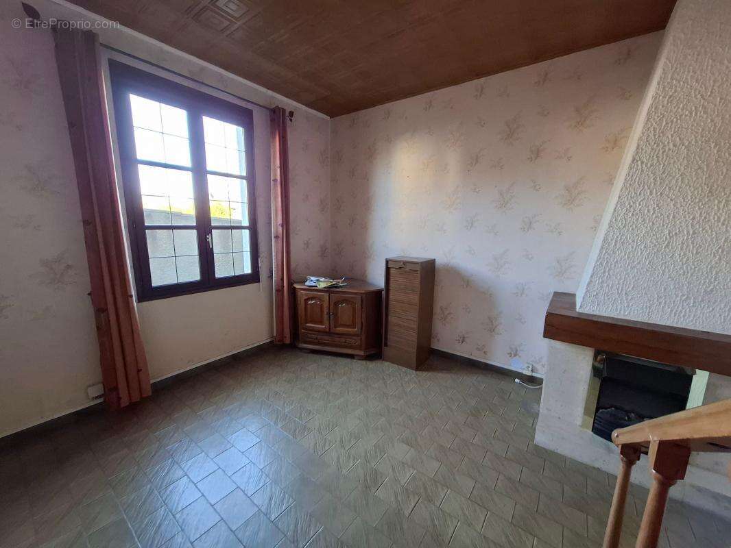 Maison à TROSLY-BREUIL