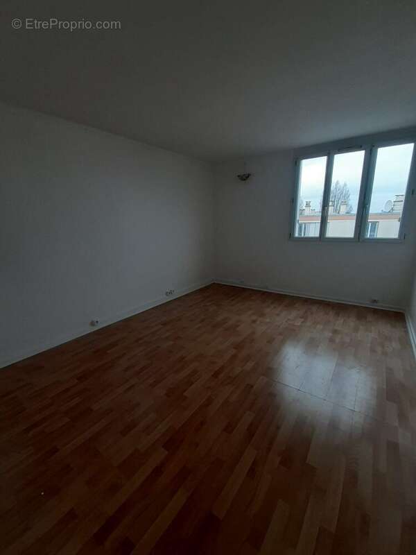 Appartement à VALENTON