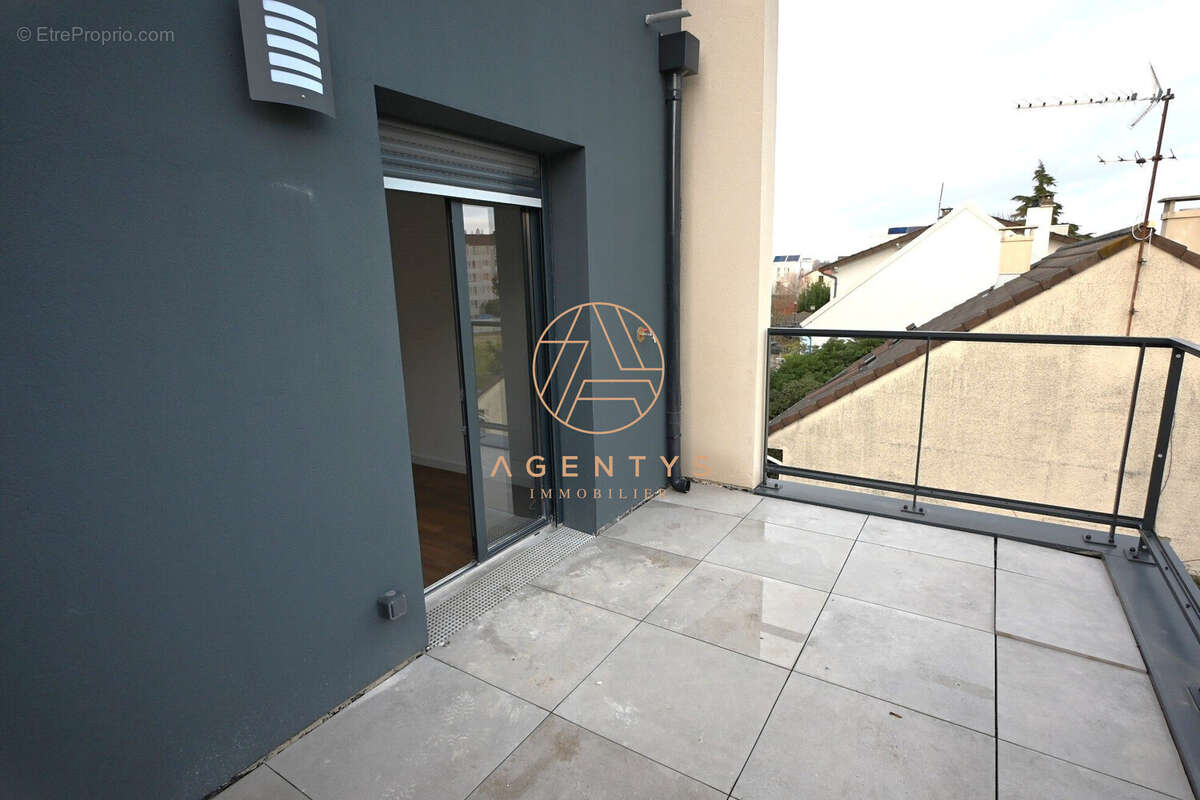 Maison à CHAMPIGNY-SUR-MARNE