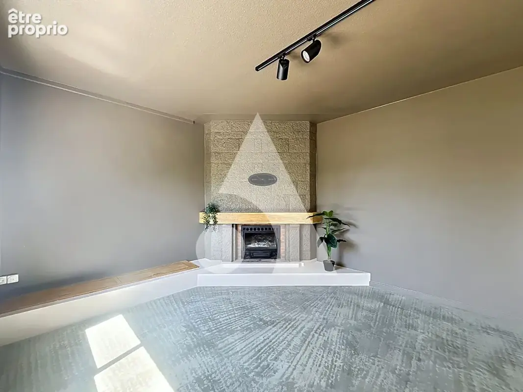 Duplex d'exception rénové avec jardin à Embrun - photo 3