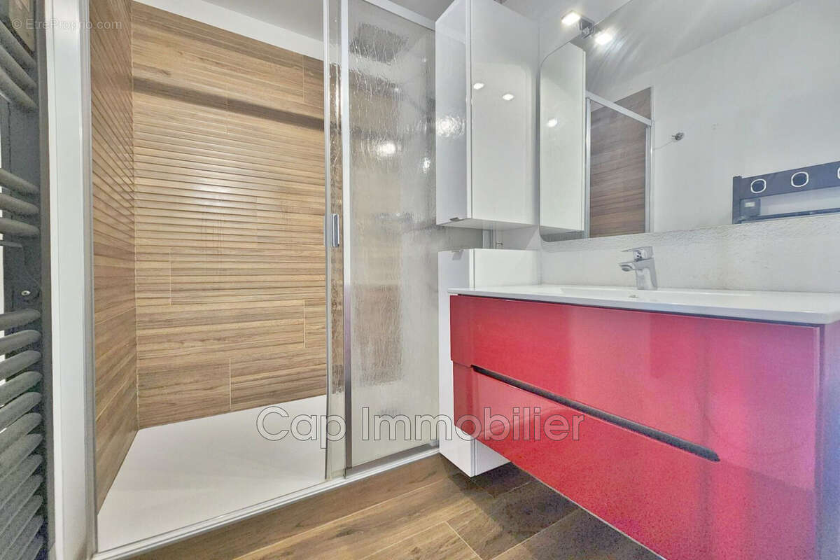 Appartement 43 m² à Agde  - photo 9