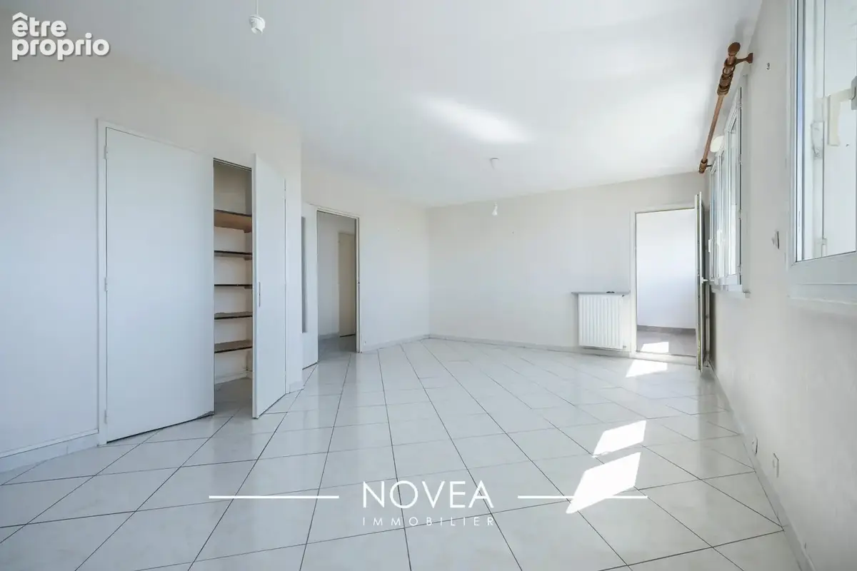 Appartement 70 m² à Villeurbanne  - photo 4