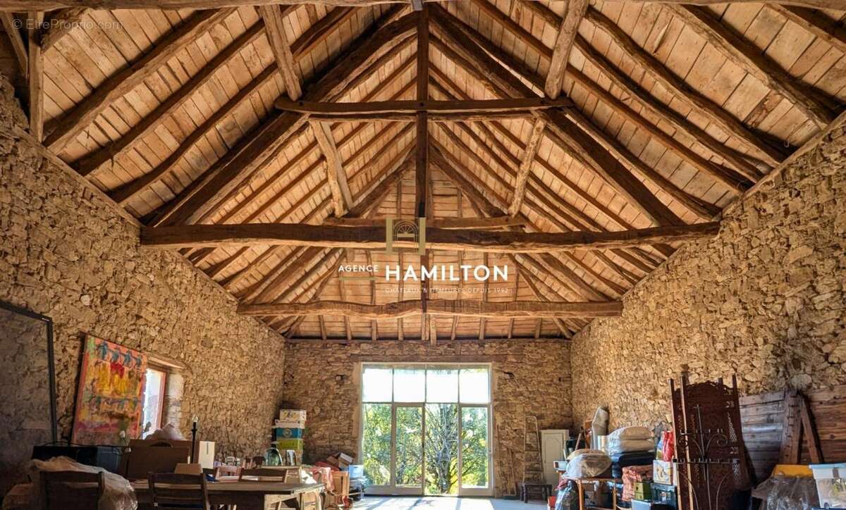 Maison à LAGUEPIE
