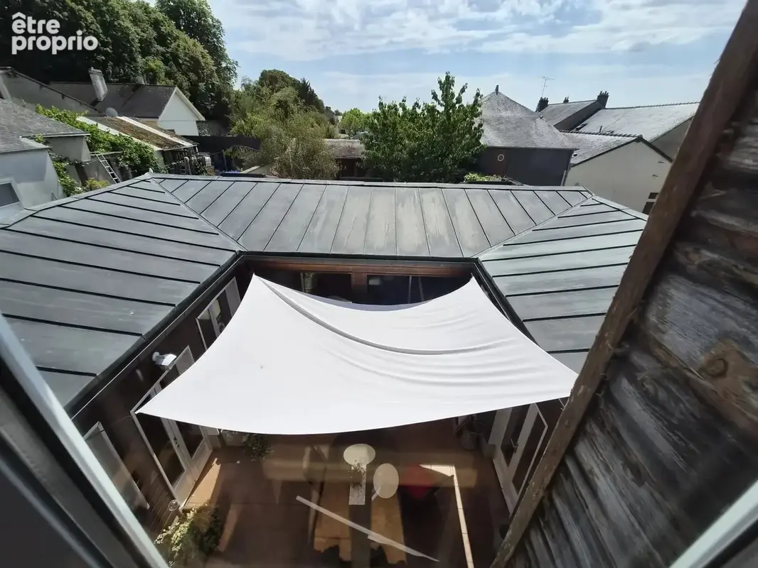 maison hyper centre ville avec piscine intérieure et cour privative clos de mûrs - photo 2