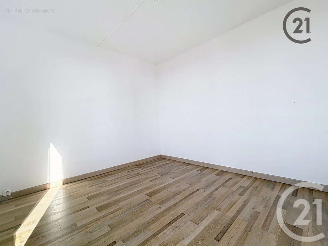 Appartement à MONTEREAU-FAULT-YONNE