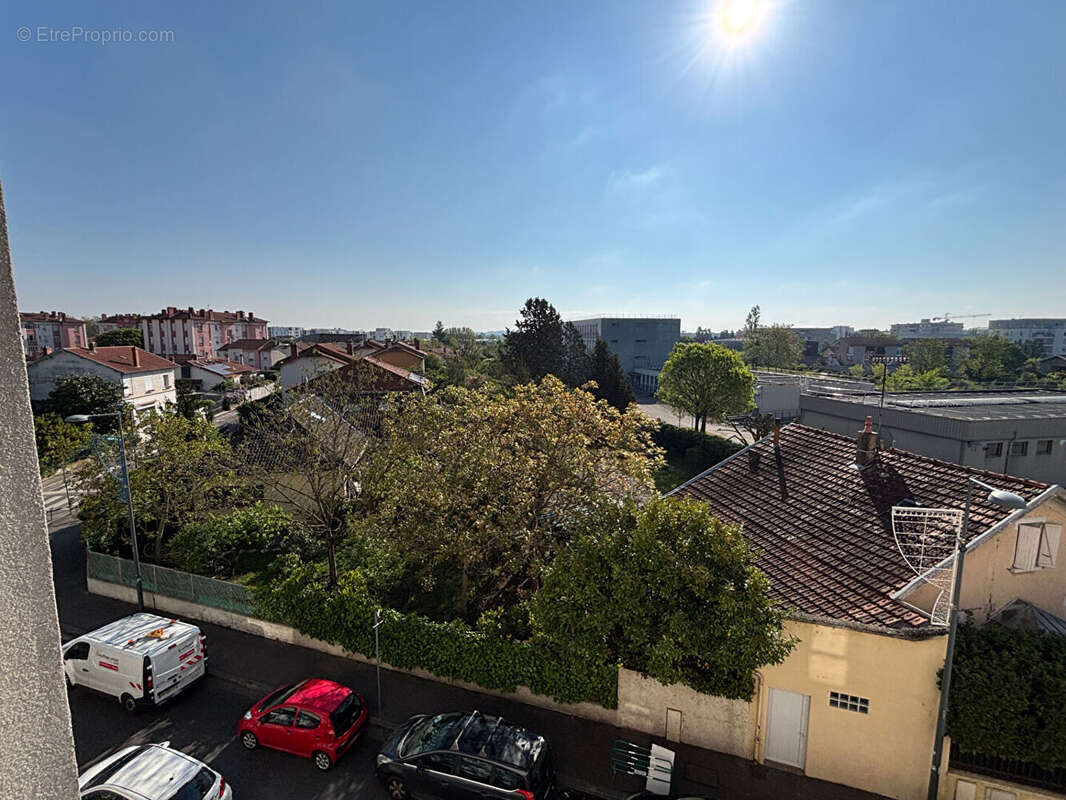 Appartement à VILLEURBANNE