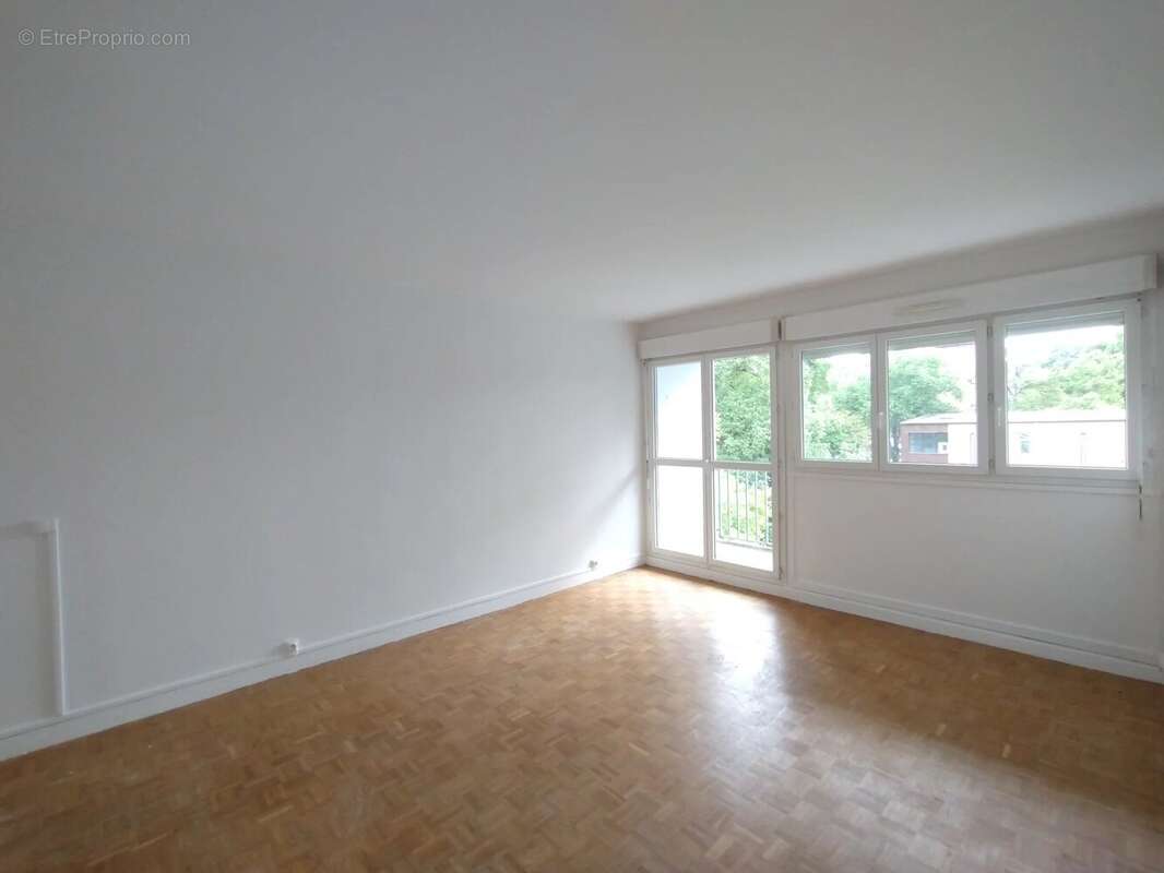 Appartement à AUBERGENVILLE