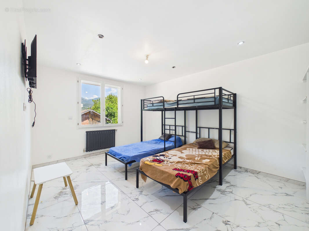 Maison individuelle - idéal investisseur secteur Bissy- Chambery - 295 m2 - photo 9