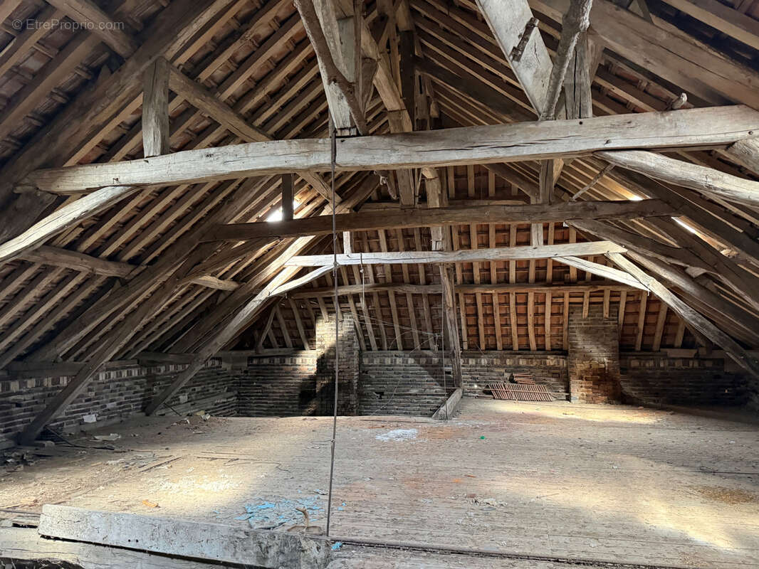 Maison à JAVERNANT