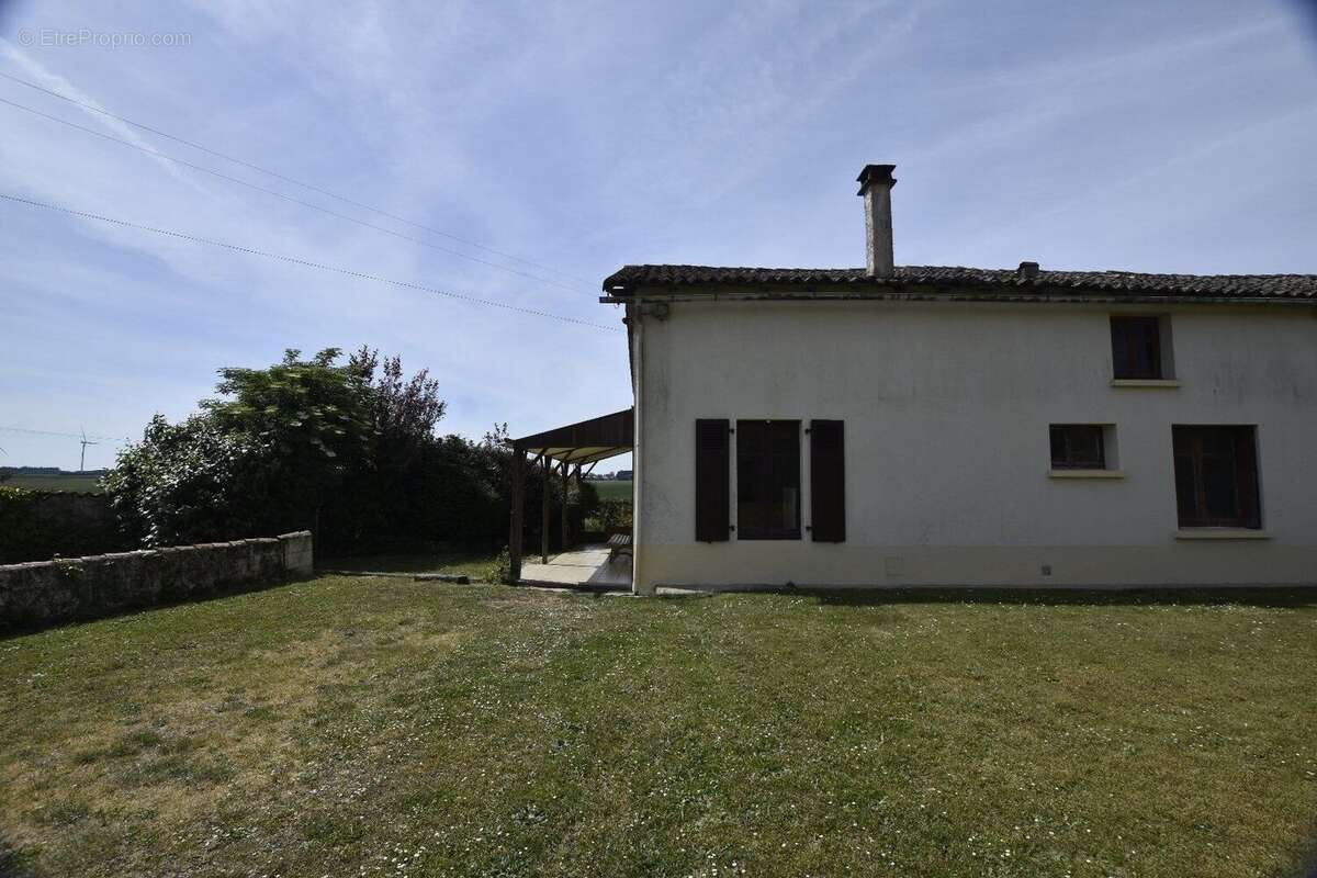 Maison à HANC