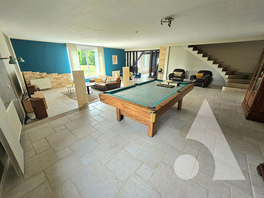 Maison Montaulin 7 pièces 361.22 m2 (270 m2 habitables et 91 m2 de salle et atelier annexes) - photo 6