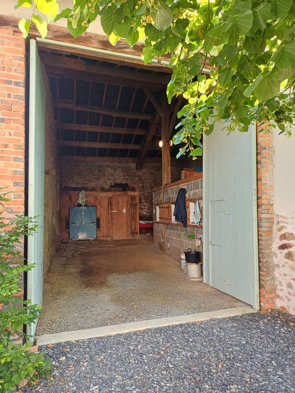 Maison à PUY-GUILLAUME