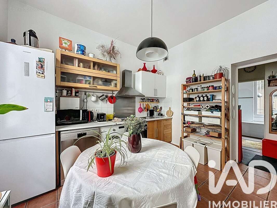 Photo 4 - Appartement à ASNIERES-SUR-SEINE