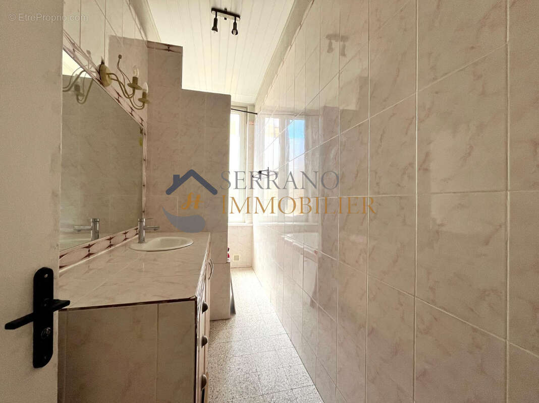 Appartement à BEAUCAIRE